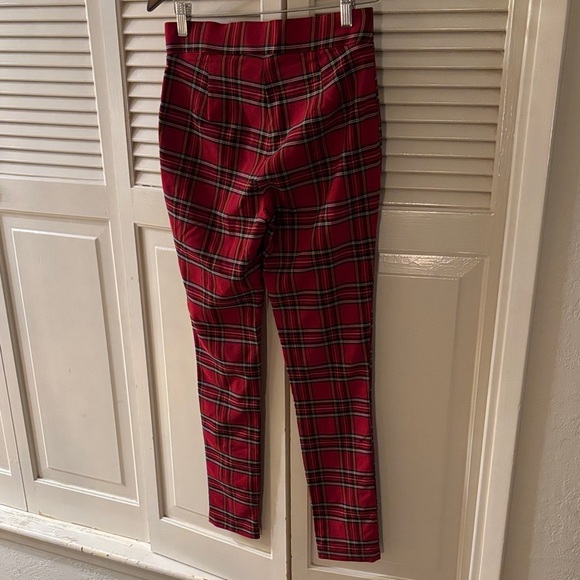 Tommy Hilfiger Red & Black Plaid Pull-On Mid-Rise Pants SZ 6 Holidays Office - Picture 8 of 8